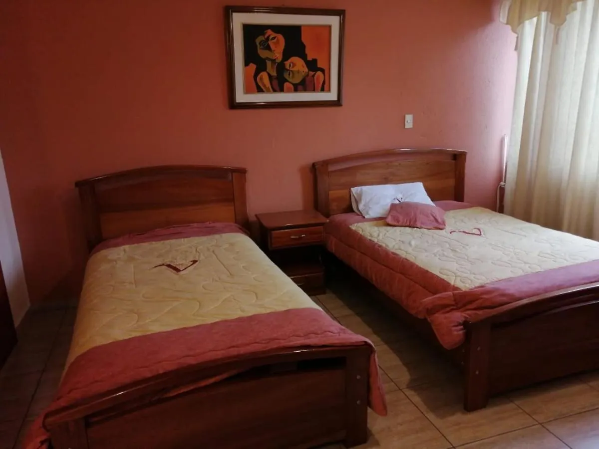Marshall House Hotel Quito Ecuador